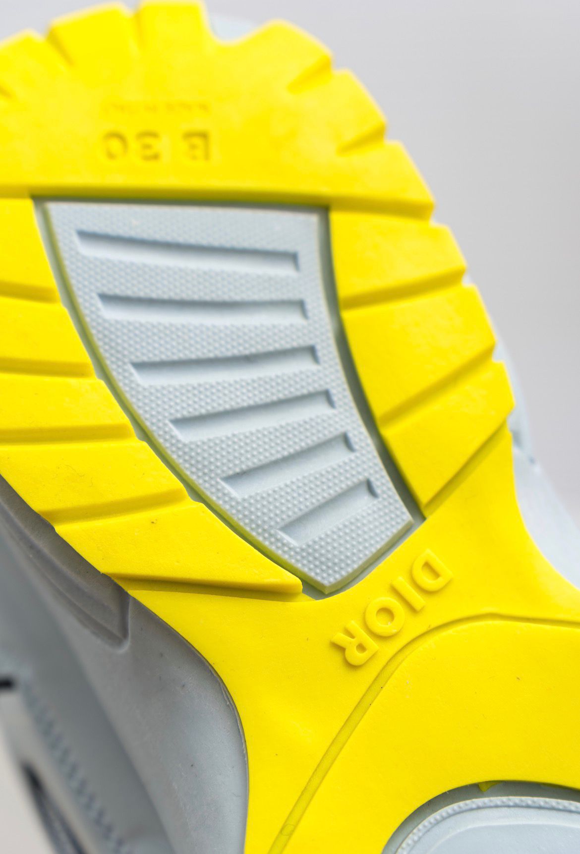 DIOR sneaker