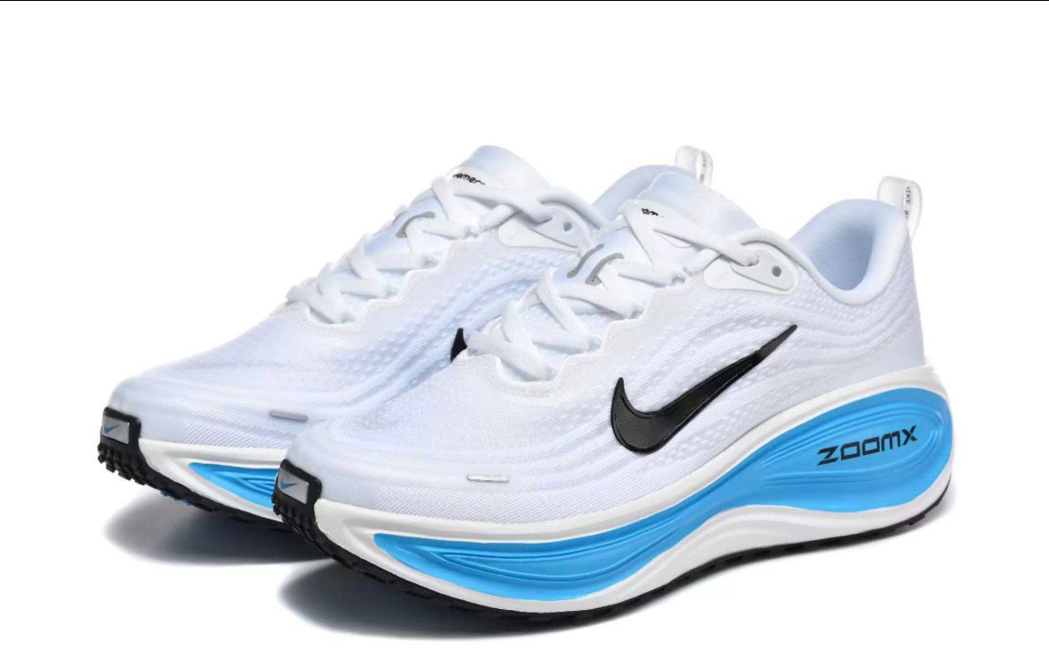 NIKE VOMERO PLUS