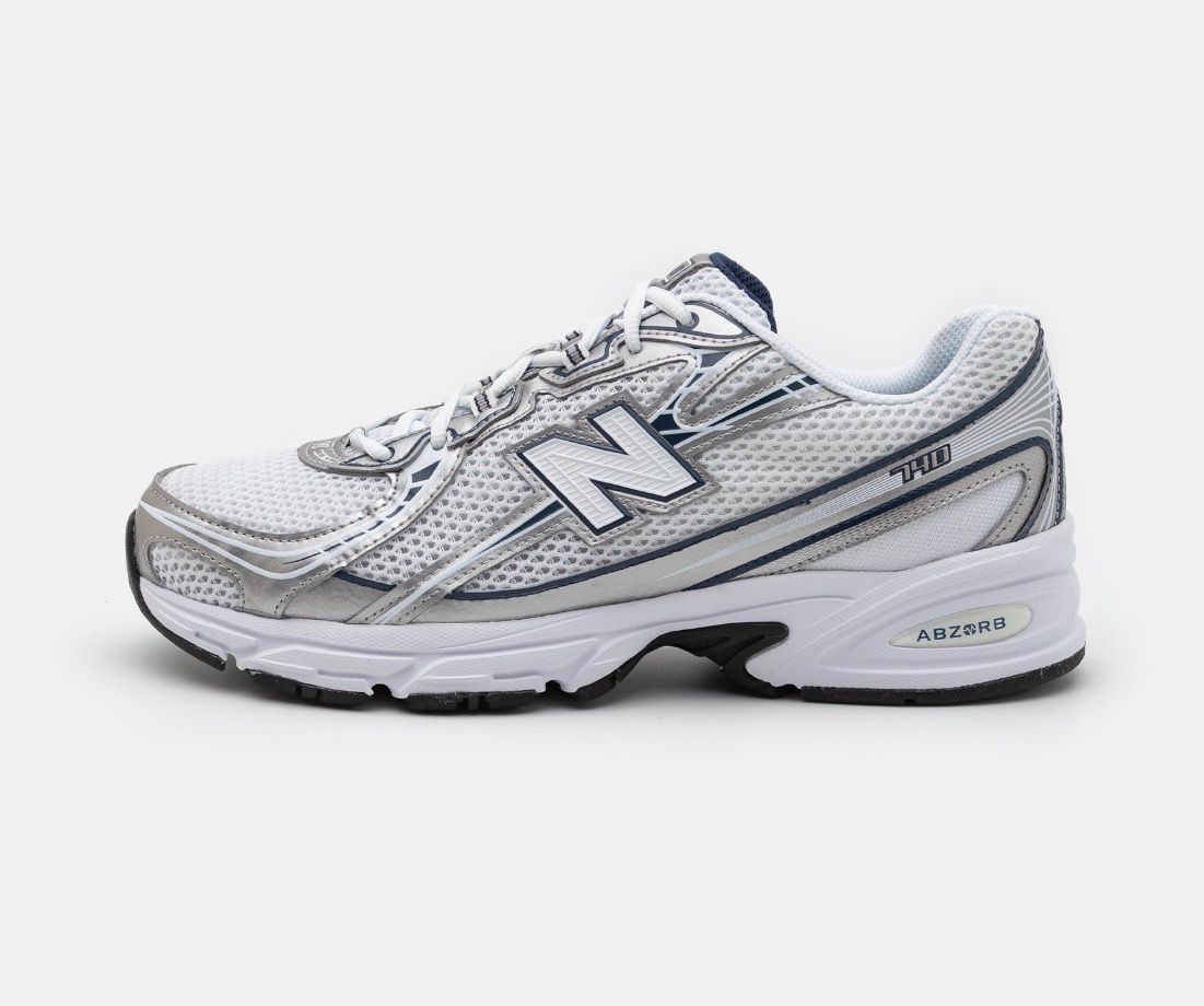 New Balance U740 UNISEX