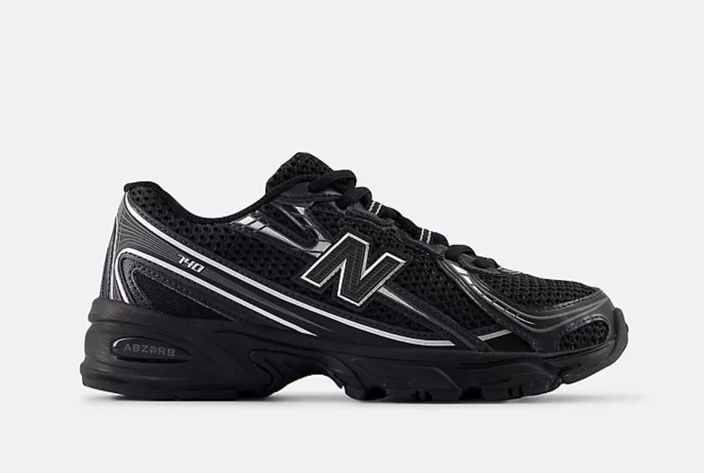 New Balance 740 Noir